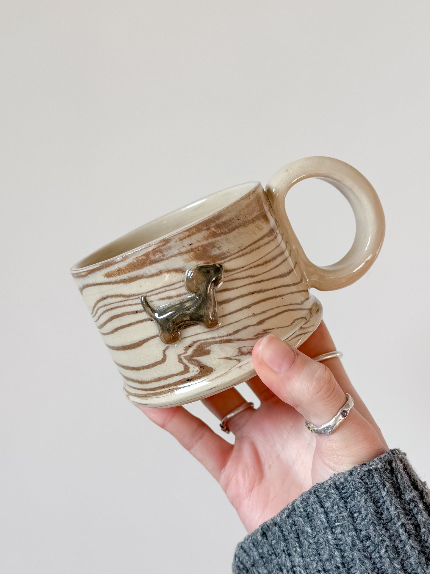 Tasse marbrée teckel