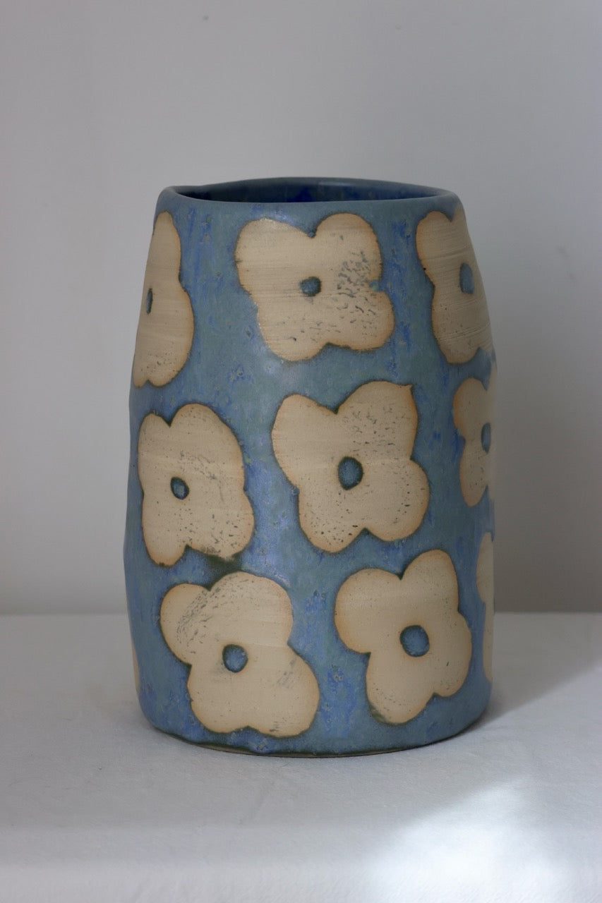 Vase fleurs bleu