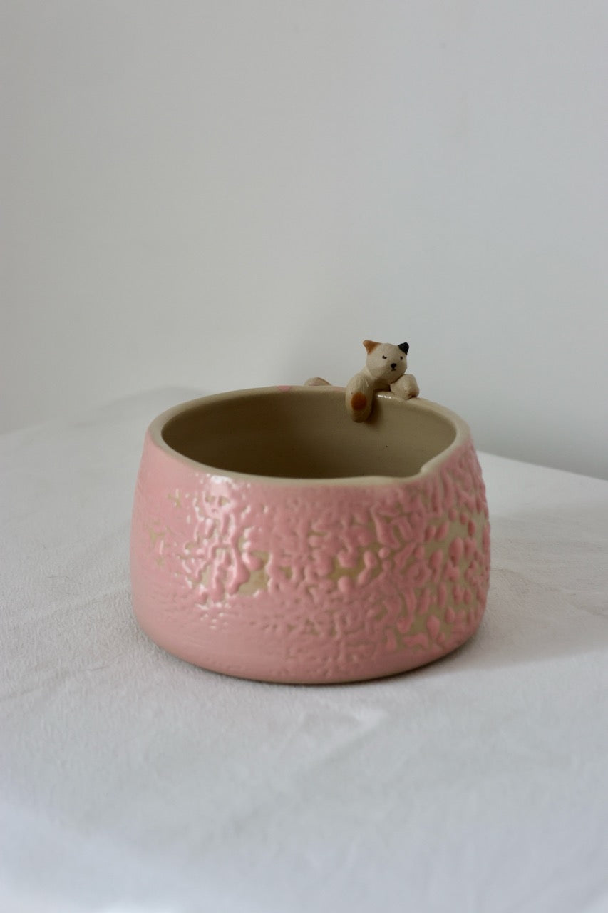 Bol à matcha rose chat grimpeur