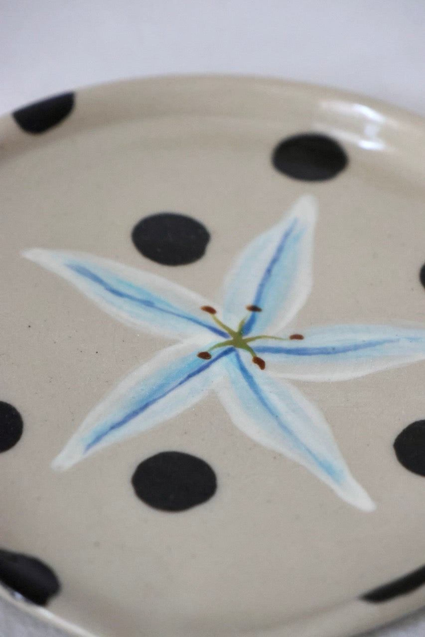 Repose cuillère fleur bleue