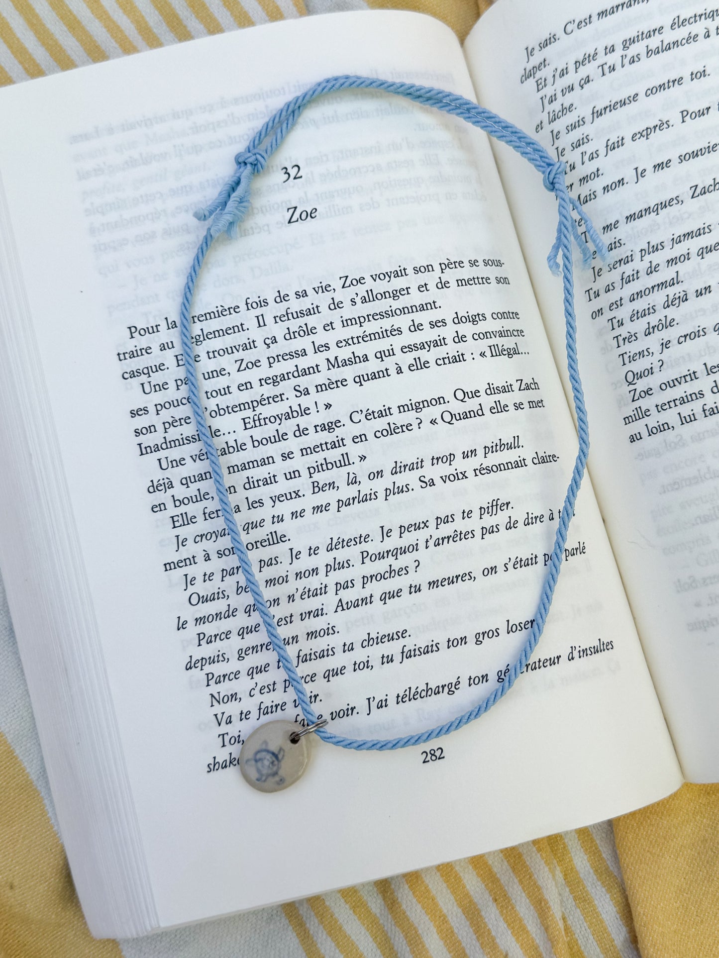 Collier tortue bleue
