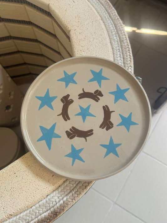 Assiette teckel étoiles