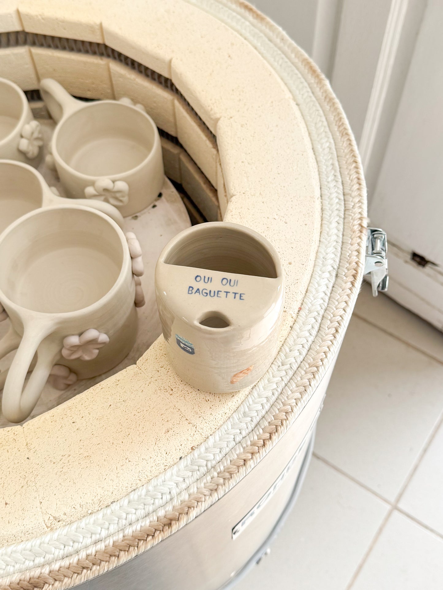 Tasse oui oui baguette