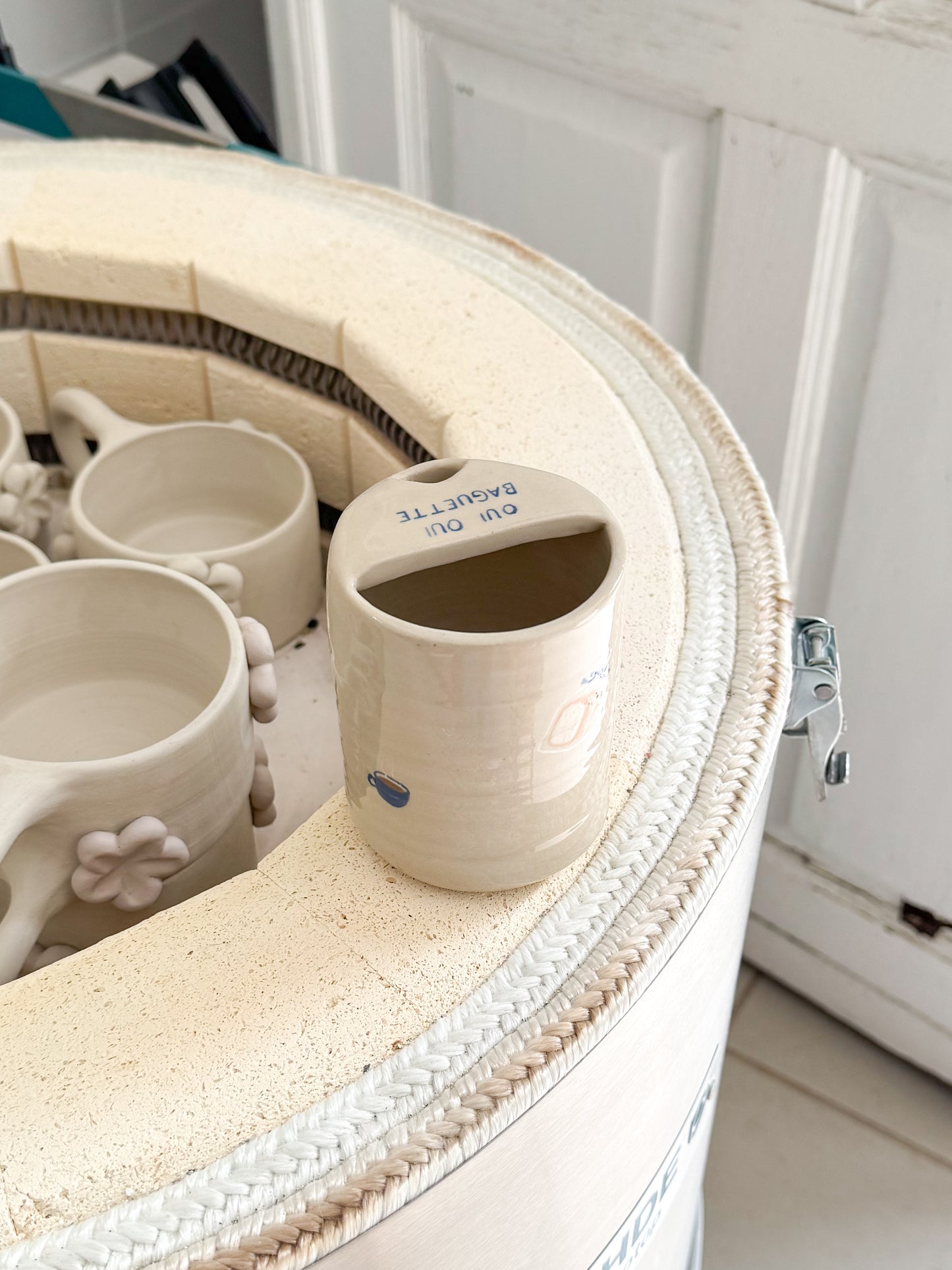 Tasse oui oui baguette